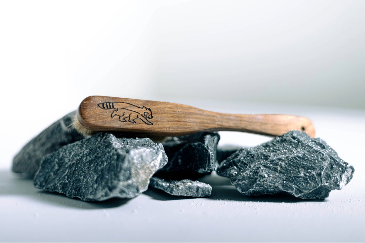 Rosewood Chalk Brush