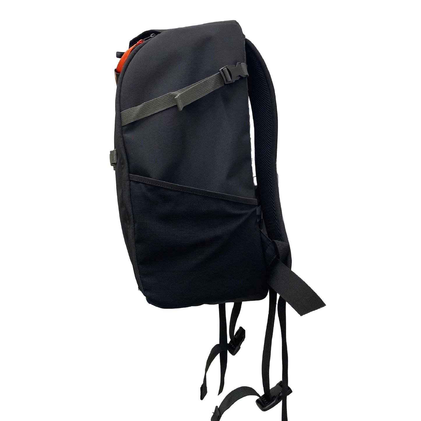 Ailur 30 (Available for pre-order)